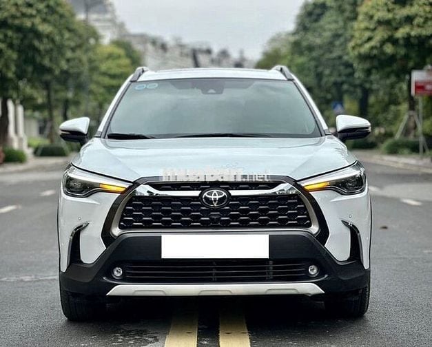 Toyota Corolla Cross 2023 1.8V - 29,000 km. 1 chủ.