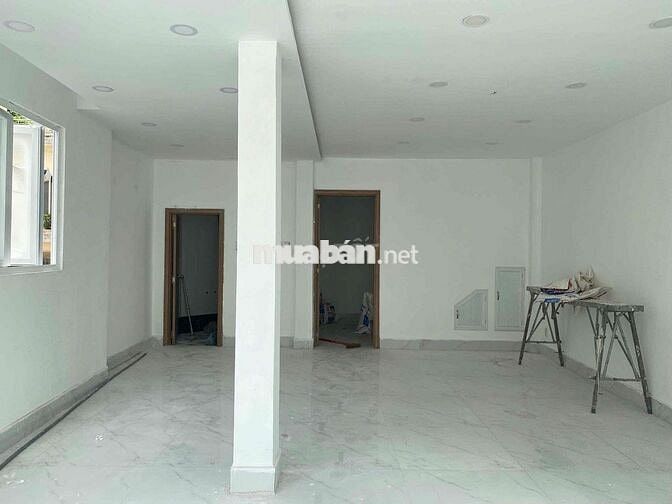 Cho thuê nhà mặt tiền Trần Đình Xu, Q.1 – 1 trệt 3 lầu, trống suốt, gi