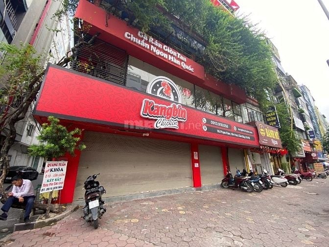 Cho thuê LÔ GÓC MP VŨ PHẠM HÀM đẹp nhất nhì khu vực mặt tiền 12m