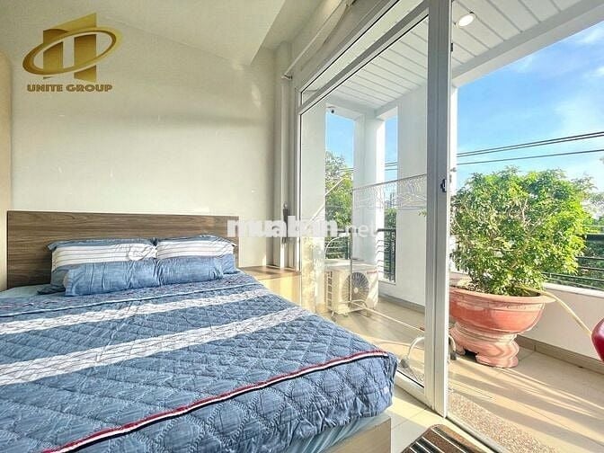Căn hộ quận 4, bancol đón nắng, gần Đại học Luật, Nguyễn Tất Thành