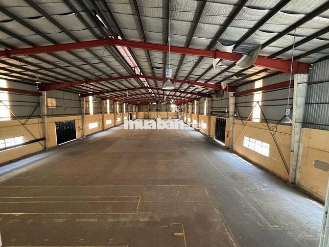 Cho thuê kho 2.600m² KCN Tân Tạo, Bình Tân, PCCC đầy đủ,container 24/7