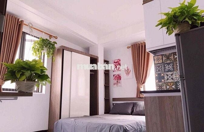 Chính chủ cho thuê phòng full đồ có ban công tại phố Nhân Hoà