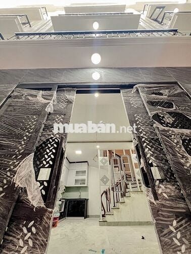 BÁN NHÀ - 30m² - MT 4.6m - TRUNG TÂM HAI BÀ TRƯNG - 7.2 Tỷ