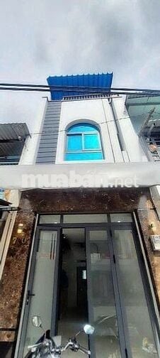 Nhà Bán Mặt Tiền Lạc Long QuânTiện Kinh Doanh mua bán 1 lầu sân thượng