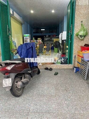 Góc 2 mặt tiền 5,5*25 trệt lửng 2pn tiện KD
