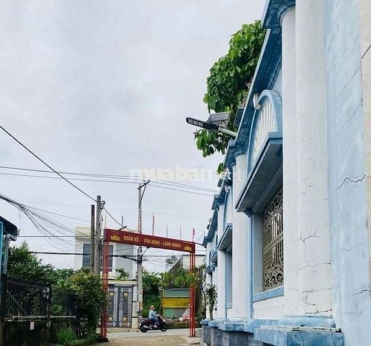 Cho thuê nhà nguyên căn giá rẻ gần chùa Từ Đức