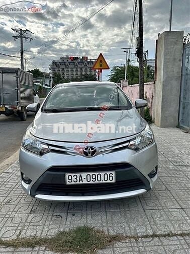 Toyota Vios 1.5E 2017 siêu cọp màu bạc