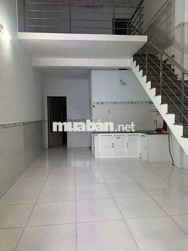 Cho thuê nhà trệt Lửng 2pn 2wc Phú Hòa 1 gần đại học TDM
