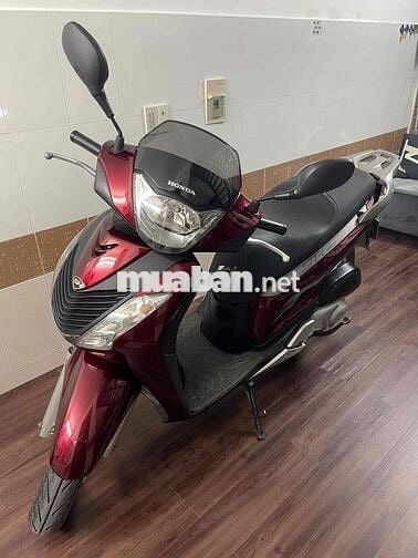 Cần bán xe Sh ý 125cc nhập 3 cục, ĐKLĐ 2012