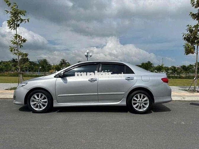 Toyota Corolla altis 2.0V 2009 - 325 Triệu