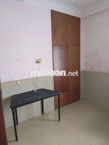 Phòng trọ QL 13,  ĐH Luật, Hiệp Bình Chánh , Thủ Đức. 2.6tr/thg. 19m2.