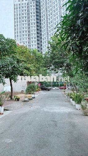 CẦN BÁN NỀN ĐẤT KDC13E 100m2 đường 12m2 giá bán 4,2 tỷ rẻ nhất khu
