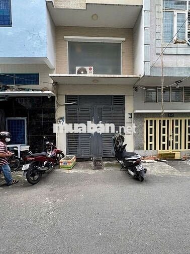 Nhà nc 4PN  gần Vĩnh hooik  khánh hội cầu kênh tẻ thánh thất Q4