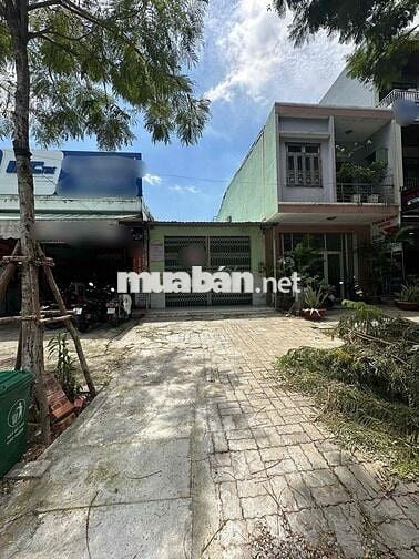 CHÍNH CHỦ CHO THUÊ NGUYÊN CĂN MT TRỊNH ĐÌNH THẢO, S 100m2.