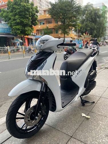 Honda SH 150 2015 mới 90% Bstp chính chủ
