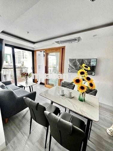 Căn Hộ 1PN Ban Công 30m2 - Máy Giặt Riêng - Gần Ngã 4 Hàng Xanh