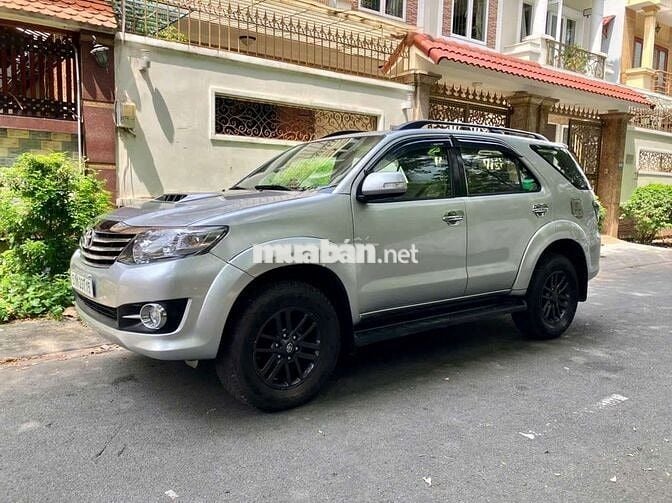 Bán xe Toyota Fortuner bản G máy dầu SX 2016