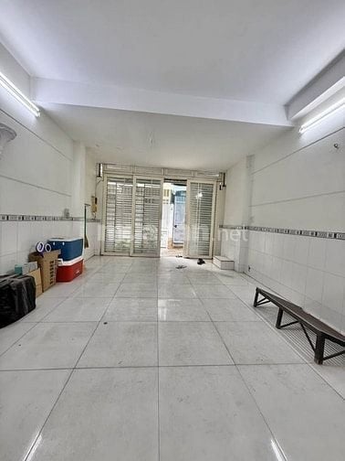 Chủ ngộp bank kí gửi bán gấp căn Hòa Hưng Q10 50m2_1 tỷ 820tr Sổ Hồng