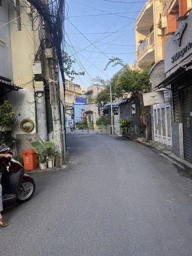 Cho thuê nhà mặt tiền Duy Tân, P.15, Q.PN giá 13tr