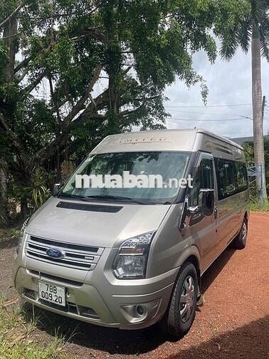 Ford Transit 2015 Standard MID - 300000 km