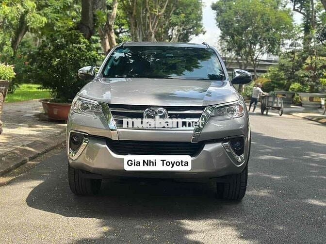 Toyota Fortuner 2018 2.4G 4x2 Full lịch sử xe đep