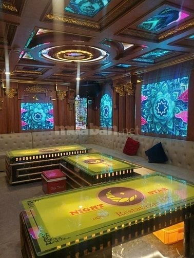Sang quán karaoke ngay chợ B.Thành,SG Center Q1_16 phòng VIP,giá 7 tỷ!