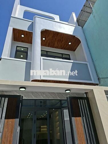 Nhà Kiệt Tôn đản, cách kiệt ôtô 1 căn, gần cầu vượt Ngã ba Huế ,