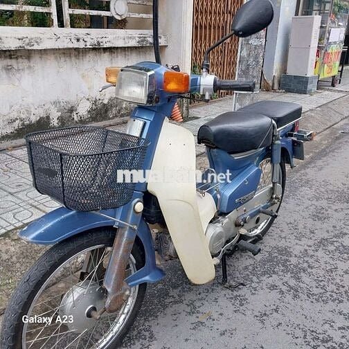 Có bán xe cúp 82..70cc .số tp