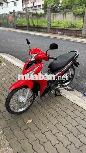 Wave Rsx 2024 xe đi học đi làm