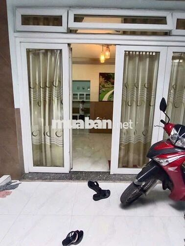 Nhà Hẻm Xe 3gac 5x10 1lầu 2pn 2wc