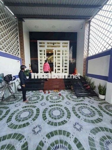 bán nhà trệt 2 lầu KDC bình nhâm gần nhà thờ lái thiêu