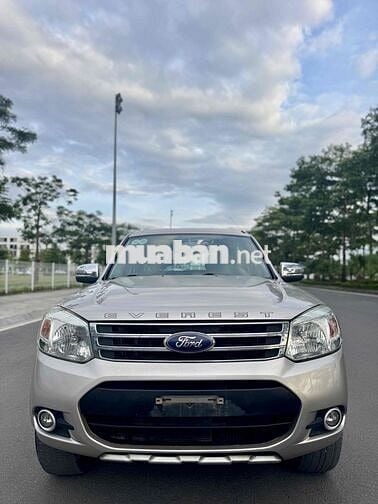 Ford Everest 2015 Titanium 2.2L 4x2 AT máy dầu