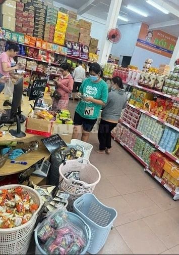Cửa hàng Bách hóa Hóc Môn, cần gấp 