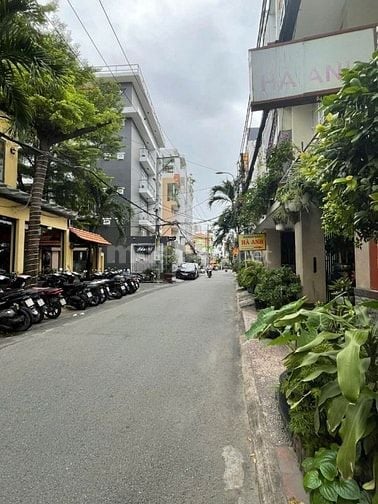 Cơ Hội Hiếm Có - HXH 10m 449 Sư Vạn Hạnh, Q10 - DT 7mx16m, 3 Tầng