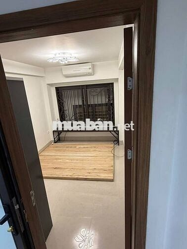 NHÀ TRUNG TÂM HÀ ĐÔNG NGAY SÁT ĐH KIẾN TRÚC