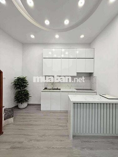 BÁN NHÀ MINH KHAI - LÔ GÓC - 25M2 - 3 NGỦ - GIÁ 5.6 TỶ