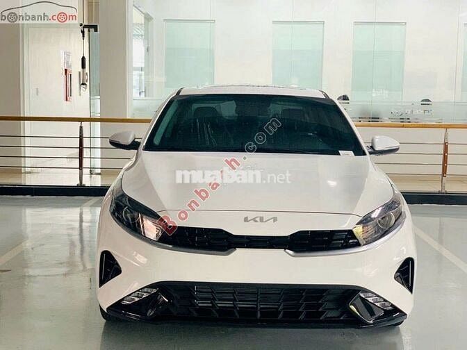 Kia K3 Luxury 1.6 AT 2025