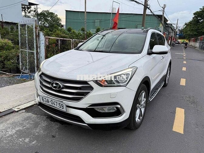 Hyundai Santa Fe 2016 2.4 AT 4 WD - 75000 km
