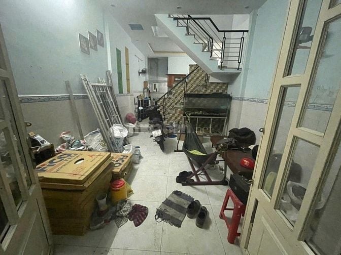 BÁN GẤP NHÀ CHÍNH CHỦ , SHR , GIÁ TỐT .