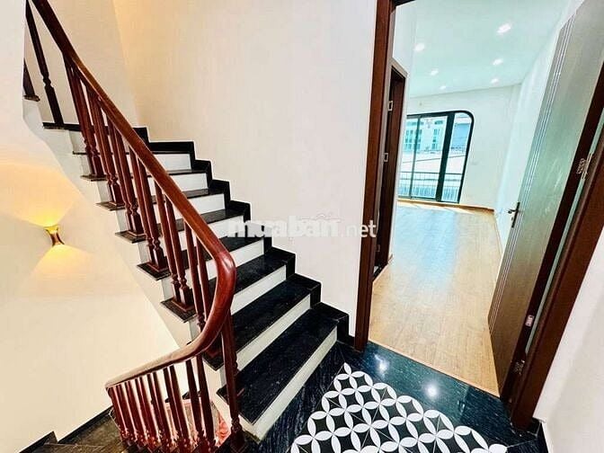 ✴️Nhà đẹp mặt ngõ thông tại Phúc Lợi - 5 tầng mới tinh - ô tô đỗ cửa