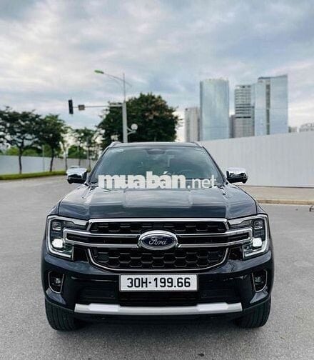 Ford Everest 2023 Titanium+ 2.0 AT 4x4 - 25000 km