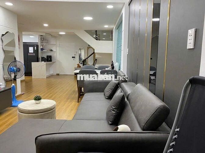 Cho thuê Duplex Sky Garden 1,3PN,nội thất cao cấp,có thể ở liền