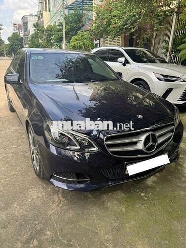 Mercedes Benz E Class 2015 E200 - 70000 km
