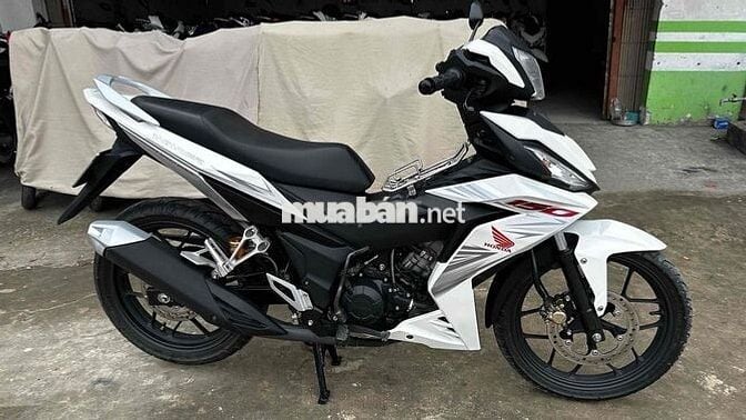 Honda Winner 150 trắng đen 2017 ( hỗ trợ góp )