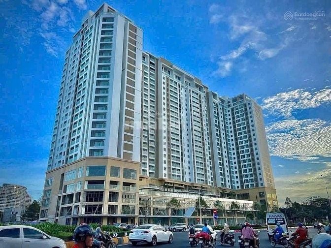 Cần tiền bán gấp căn hộ Siêu hót, mặt tiền đường 2/9. giá siêu hời