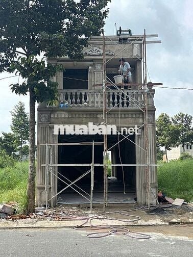Bán gấp nhà mới lầu trệt 100m2 Hội Nghĩa, Tân Uyên.
