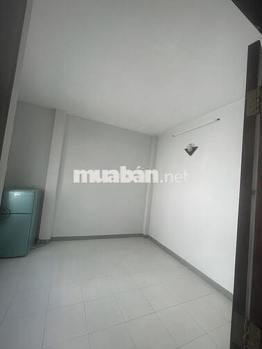 Phòng đẹp - cửa sổ - full nội thất - Lotte mark Nguyễn Văn Lượng