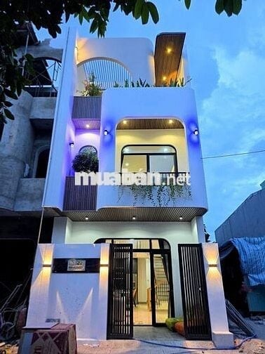 Siêu Hot Nhà 1 Trệt 2 Lầu Giá Cực Tốt Tại Mặt Tiền Thủ Dầu Một