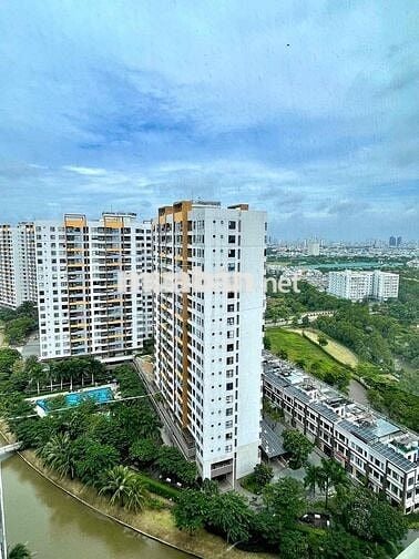 bán nhanh căn hộ Mizuki 95m2 3PN sổ hồng sẵn công chứng ngay.