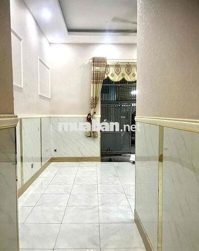 Nhà cho thuê nguyên căn 80m2 có: 2pn nằm gần chợ Tân Long - Dĩ An